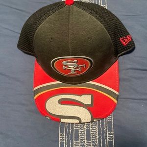 49ers Hat SIZE: SMALL-Medium